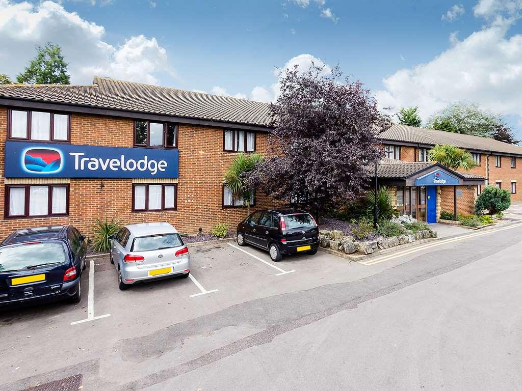 Travelodge London Wimbledon Morden Morden  Ngoại thất bức ảnh