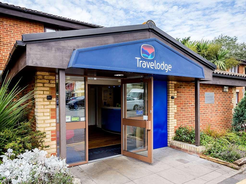 Travelodge London Wimbledon Morden Morden  Ngoại thất bức ảnh