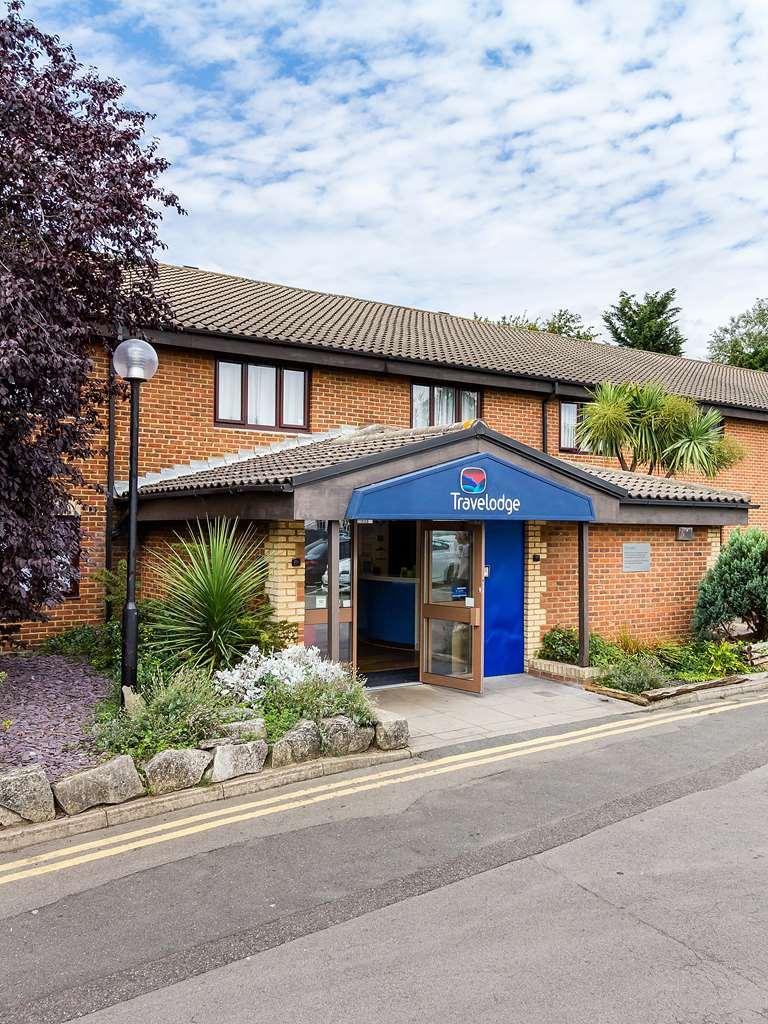 Travelodge London Wimbledon Morden Morden  Ngoại thất bức ảnh